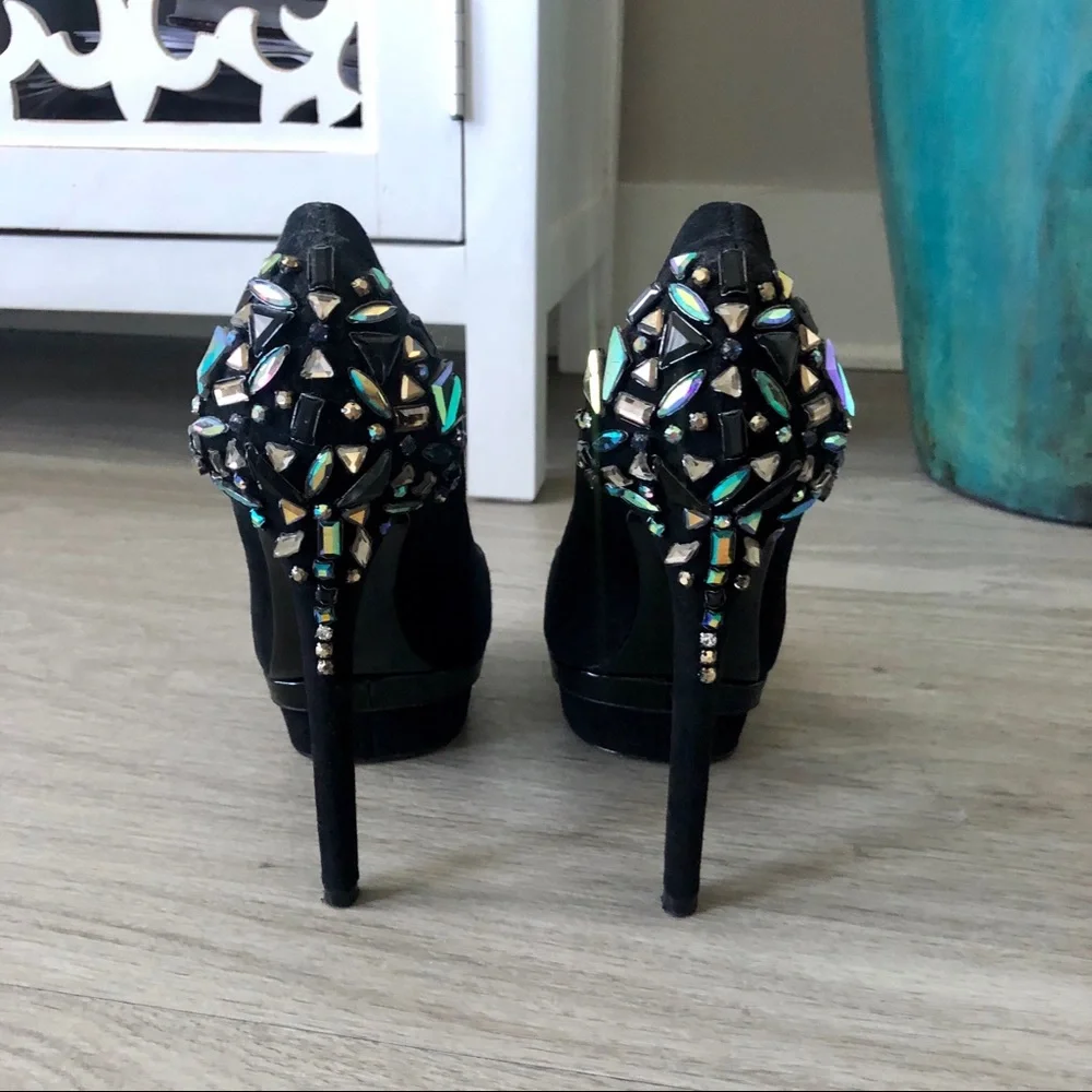 B Brian Atwood Ferranta jeweled pumps 6 - Picture 4 of 4
